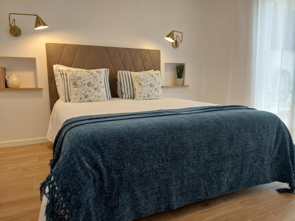 Lagoa Azul Guest House II Вила Нова де Милфонтеш Екстериор снимка